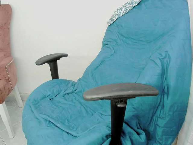 ZooeyBelair live cam on BongaCams