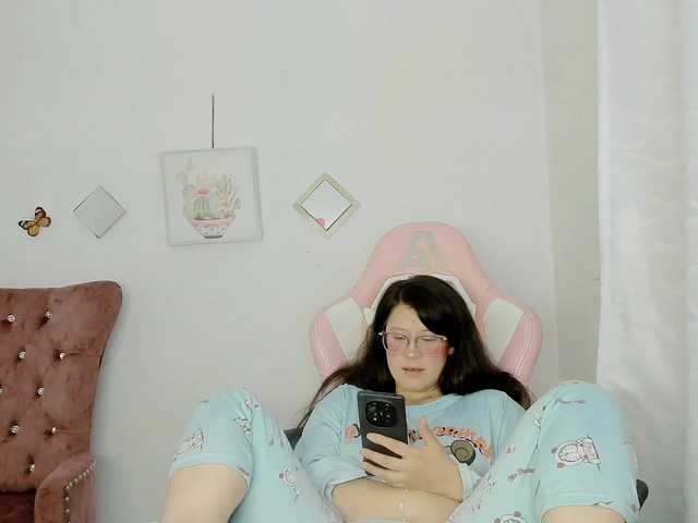 ZooeyBelair live webcam show