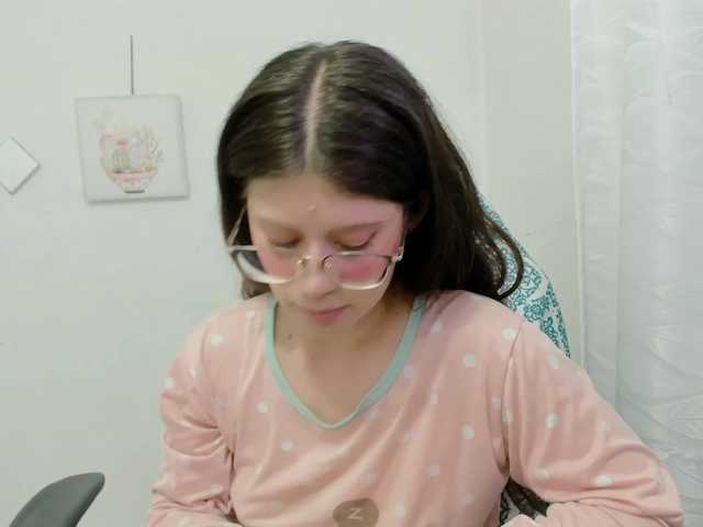 ZooeyBelair live cam on BongaCams
