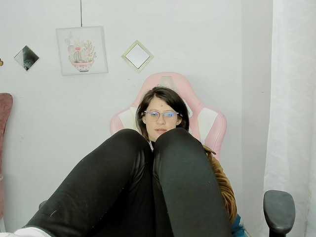 ZooeyBelair live cam on BongaCams