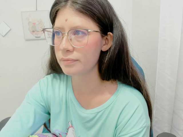 ZooeyBelair live cam on BongaCams
