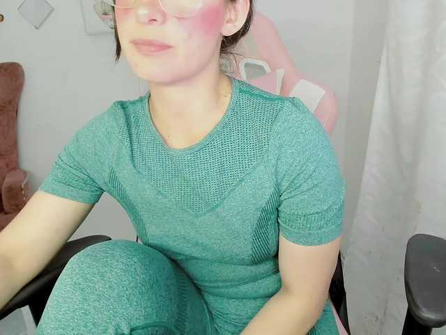 ZooeyBelair live cam on BongaCams