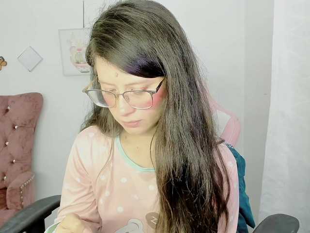 ZooeyBelair live cam on BongaCams
