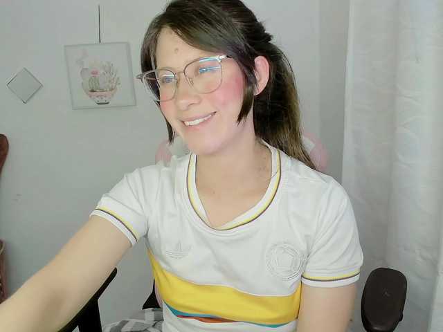 ZooeyBelair live cam on BongaCams