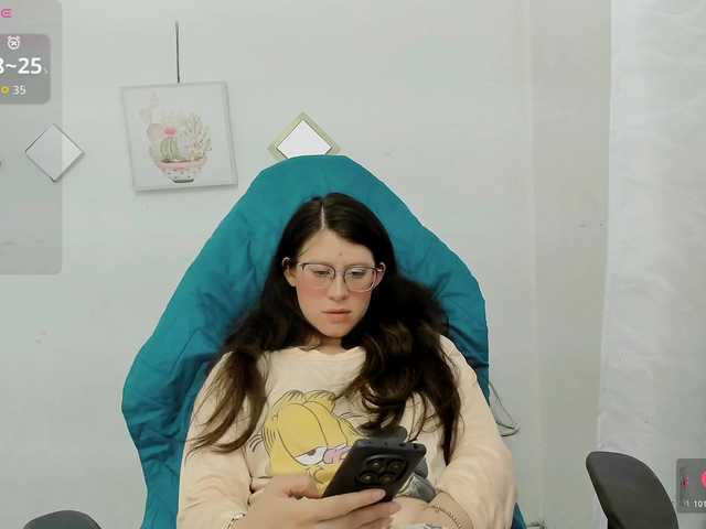 ZooeyBelair live cam on BongaCams