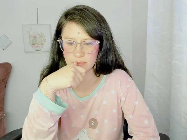 ZooeyBelair live cam on BongaCams