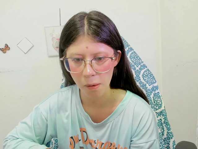 ZooeyBelair live cam on BongaCams