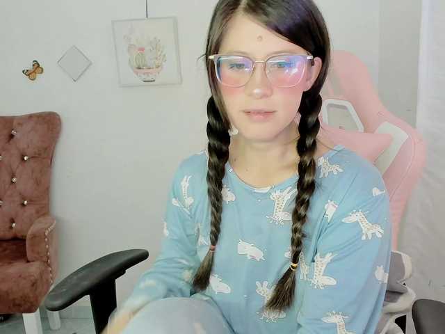 ZooeyBelair live cam on BongaCams
