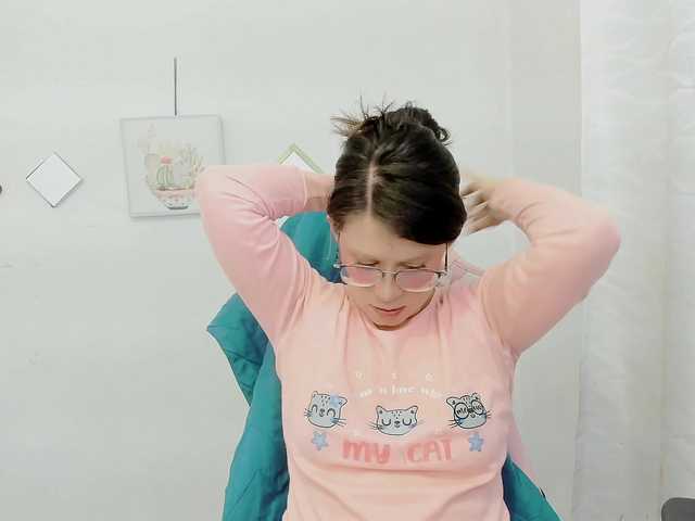ZooeyBelair live cam on BongaCams