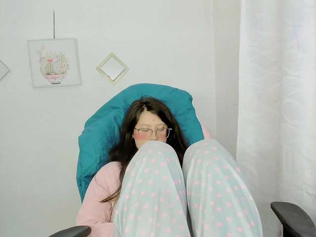 ZooeyBelair live webcam show