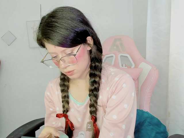 ZooeyBelair