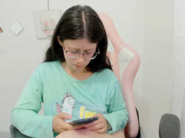 ZooeyBelair
