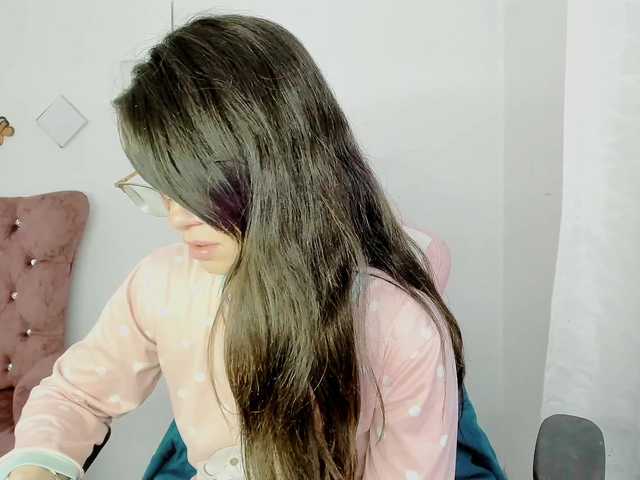 ZooeyBelair live cam on BongaCams