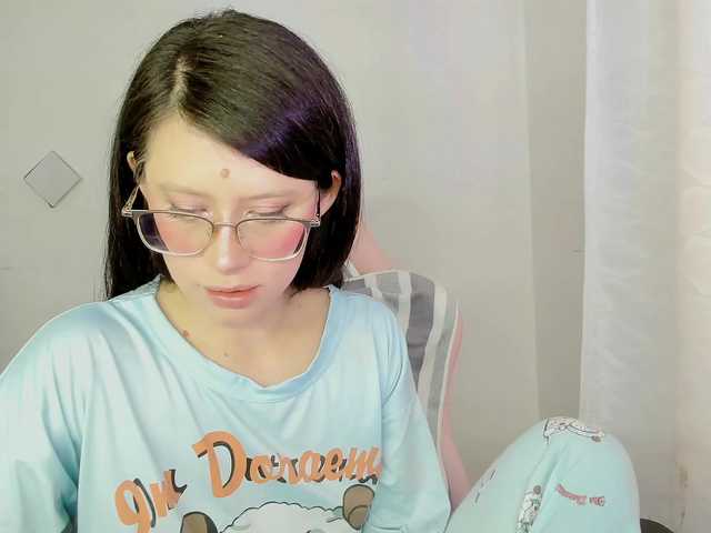 ZooeyBelair live cam on BongaCams