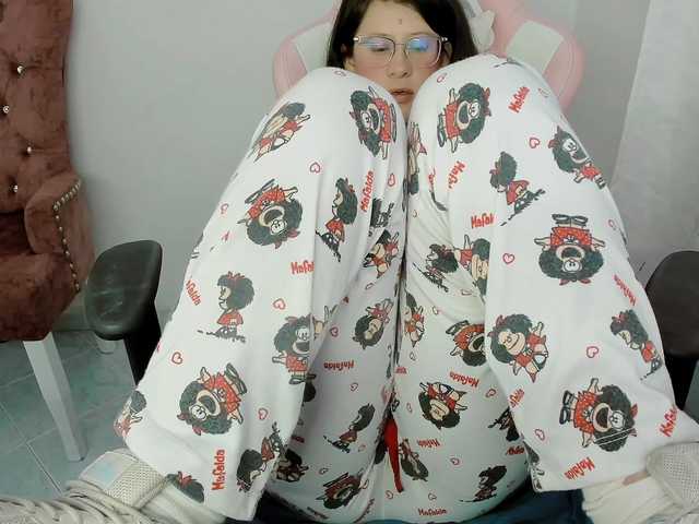 ZooeyBelair live cam on BongaCams