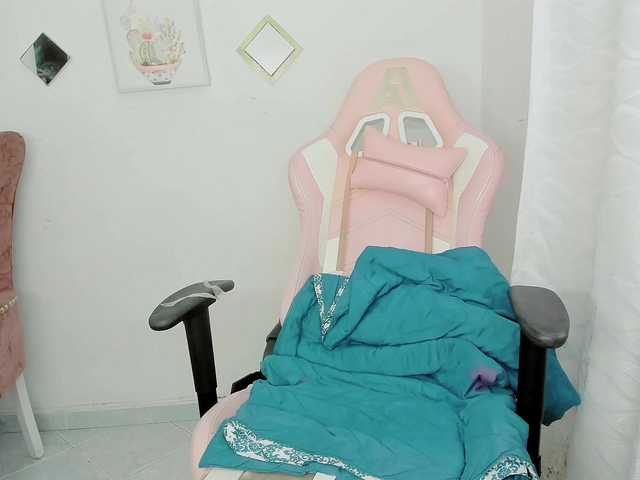 ZooeyBelair live cam on BongaCams
