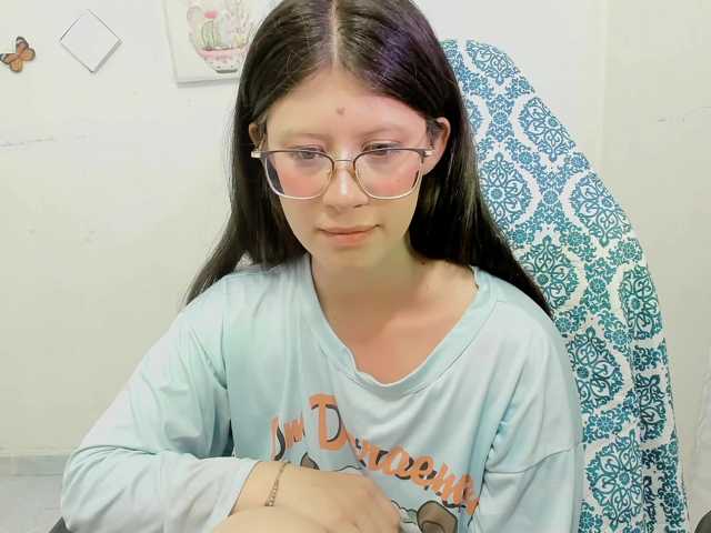 ZooeyBelair live cam on BongaCams