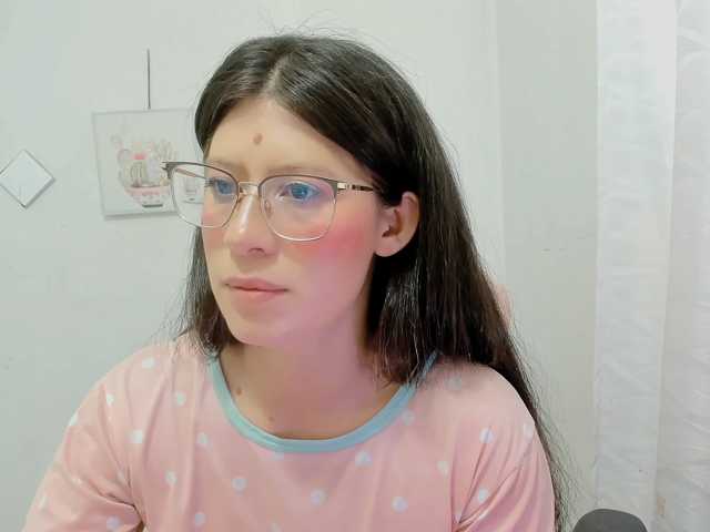 ZooeyBelair live cam on BongaCams