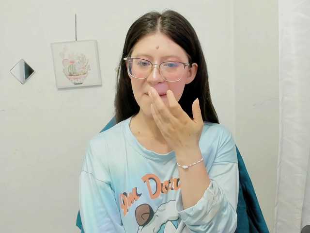 ZooeyBelair live cam on BongaCams