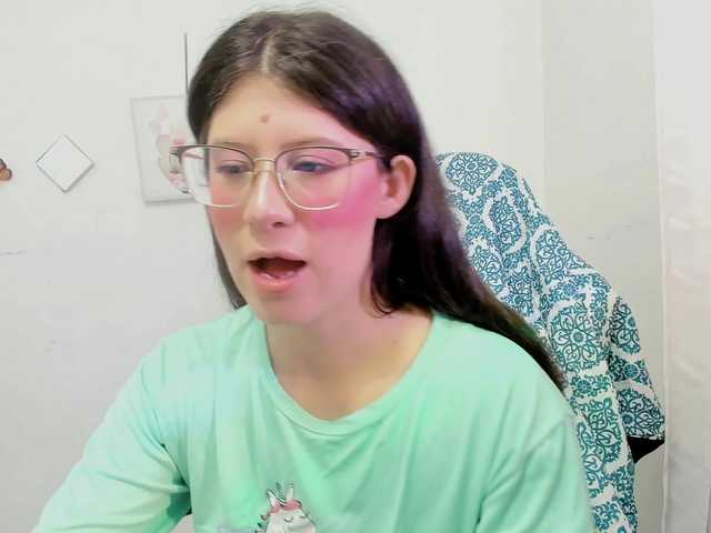 ZooeyBelair live cam on BongaCams