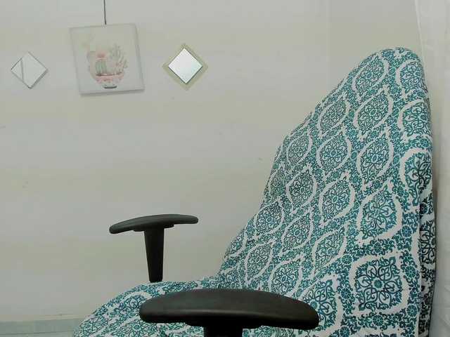 ZooeyBelair live cam on BongaCams