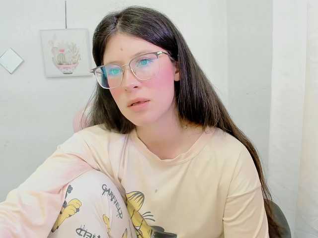 ZooeyBelair live cam on BongaCams