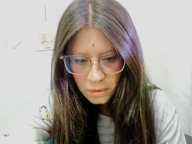 ZooeyBelair live cam on BongaCams