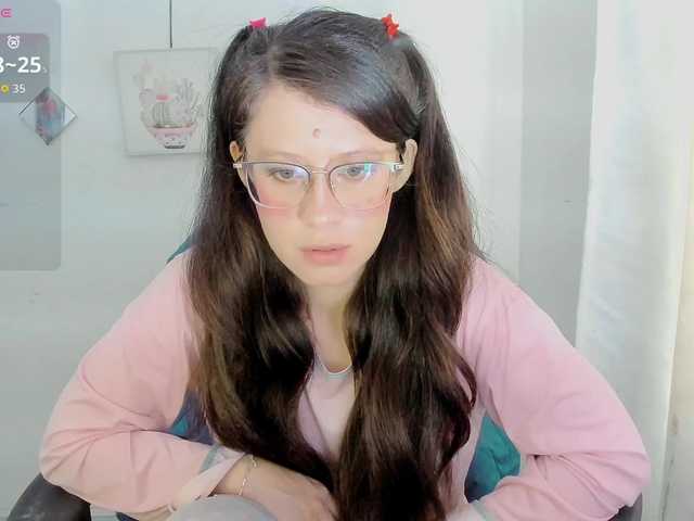 ZooeyBelair live cam on BongaCams