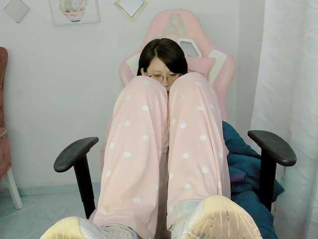 ZooeyBelair live cam on BongaCams