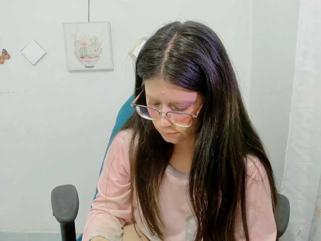 ZooeyBelair live cam on BongaCams