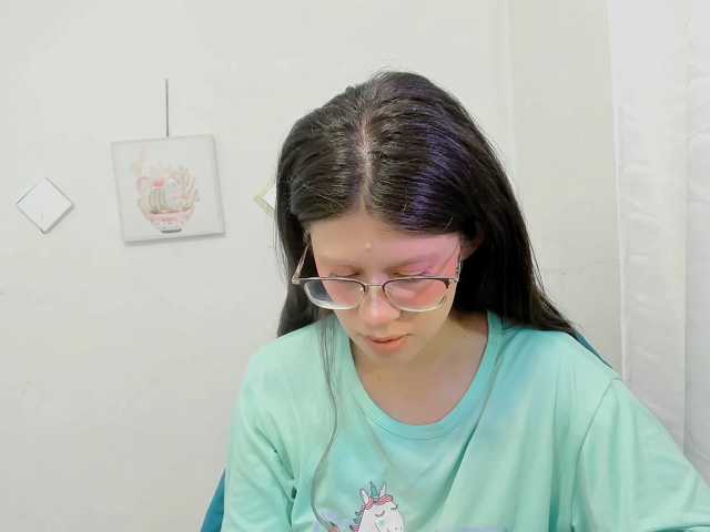 ZooeyBelair live cam on BongaCams