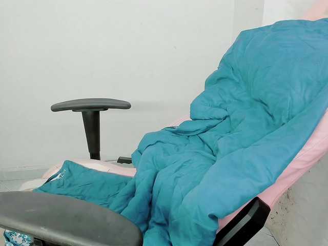 ZooeyBelair live cam on BongaCams