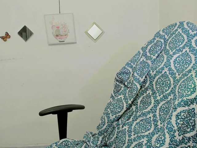 ZooeyBelair live cam on BongaCams