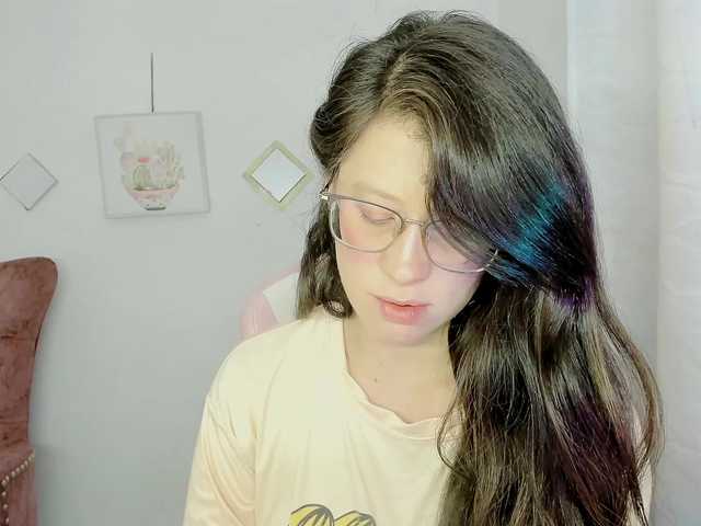 ZooeyBelair live webcam show