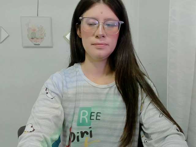 ZooeyBelair webcam