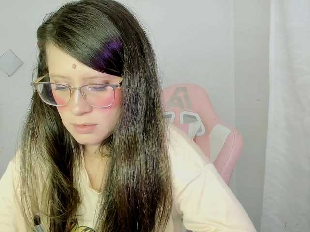 ZooeyBelair live cam on BongaCams