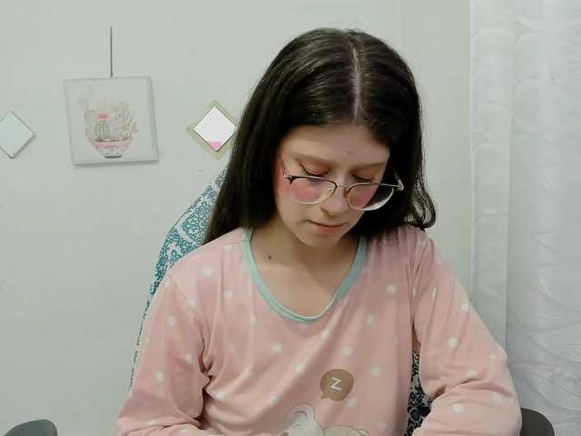 ZooeyBelair live cam on BongaCams