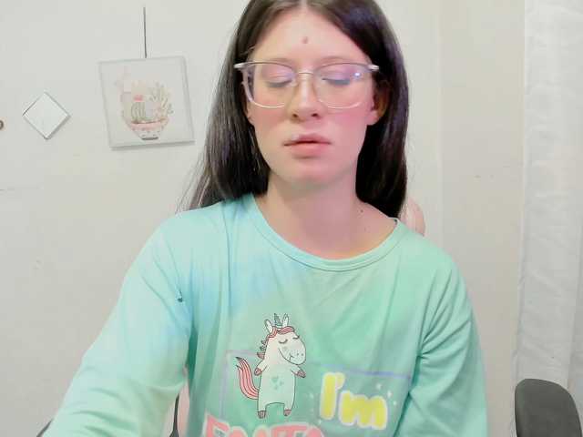 ZooeyBelair live cam on BongaCams