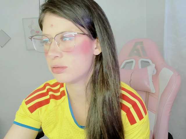 ZooeyBelair live cam on BongaCams