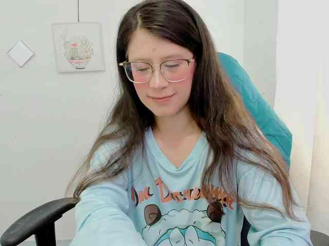 ZooeyBelair webcam