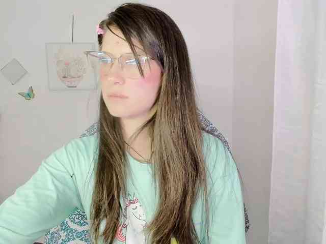 ZooeyBelair webcam