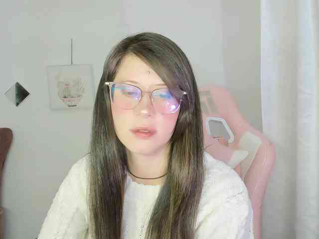ZooeyBelair webcam