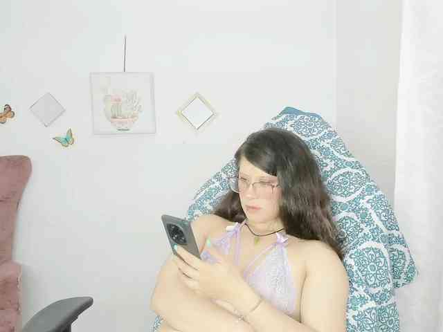 ZooeyBelair Live Webcam on BongaCams