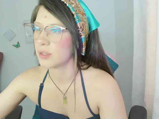 ZooeyBelair webcam