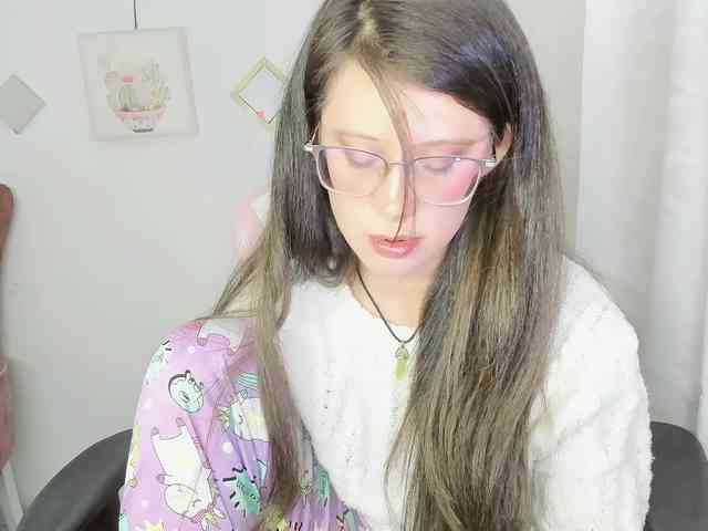 ZooeyBelair webcam