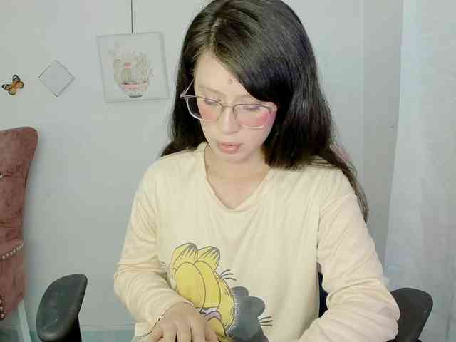 ZooeyBelair webcam