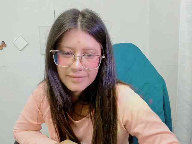 ZooeyBelair webcam