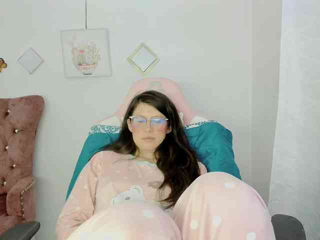 ZooeyBelair webcam