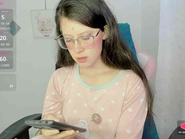 ZooeyBelair webcam