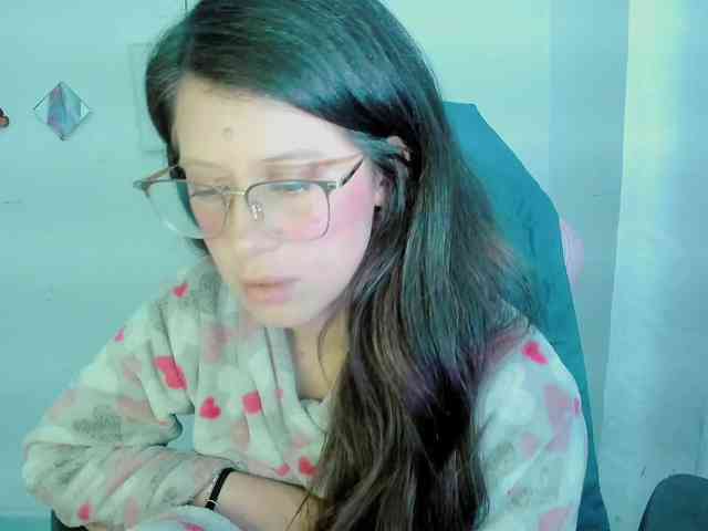 ZooeyBelair webcam